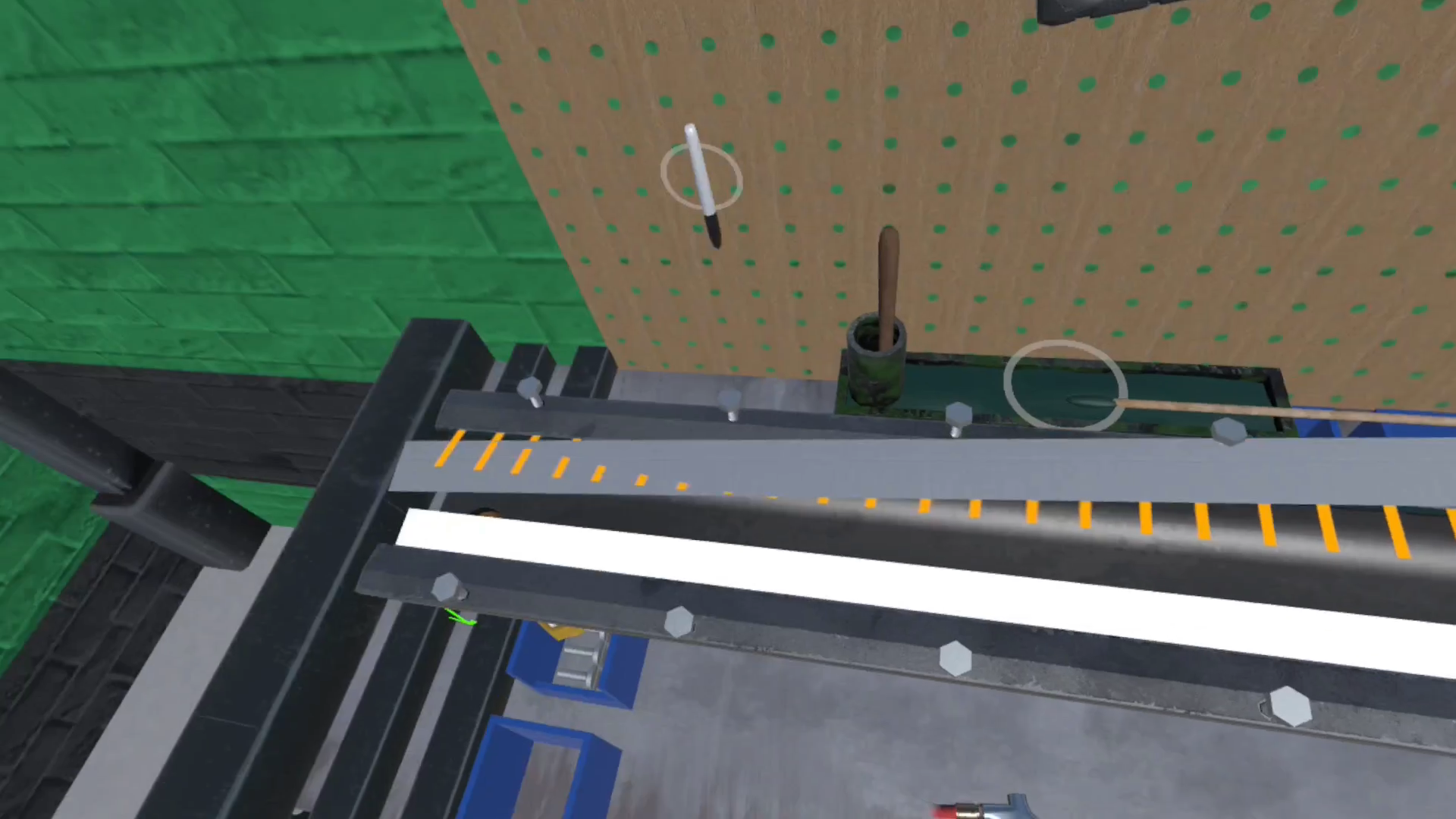 Containment blade reassembly with alignment indicators
